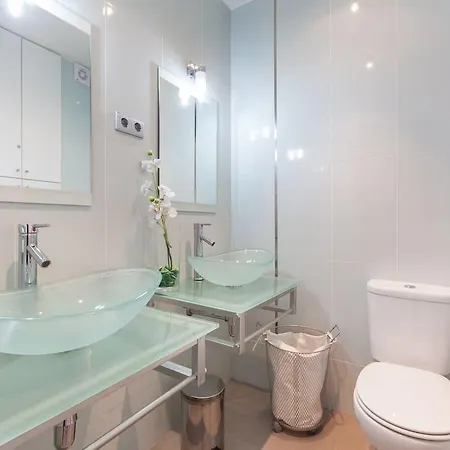 Apartamento Avenida Da Liberdade Flat Near Praca Republica Safaris Center *
