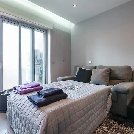 Avenida Da Liberdade Flat Near Praca Republica Safaris Center Apartamento *